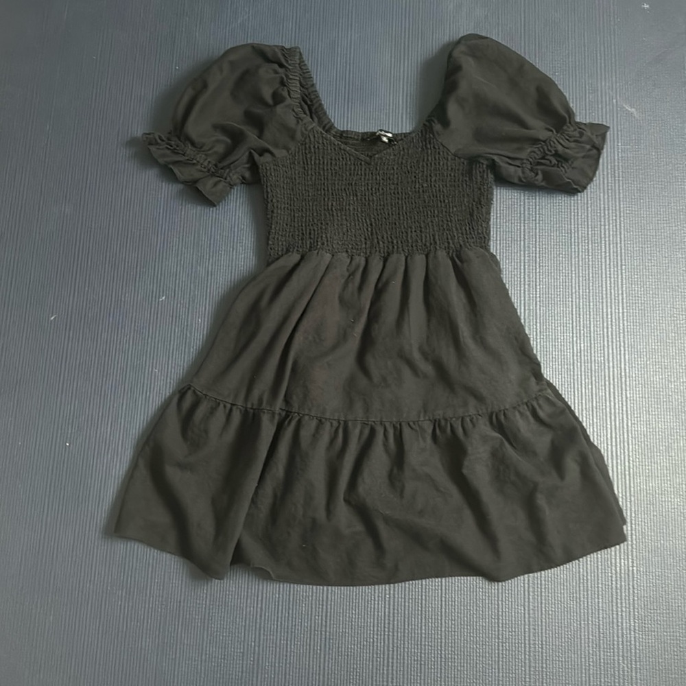 Madewell Summer Dress, Medium, Black Linen Blend- puffy sleeves, tiered skirt